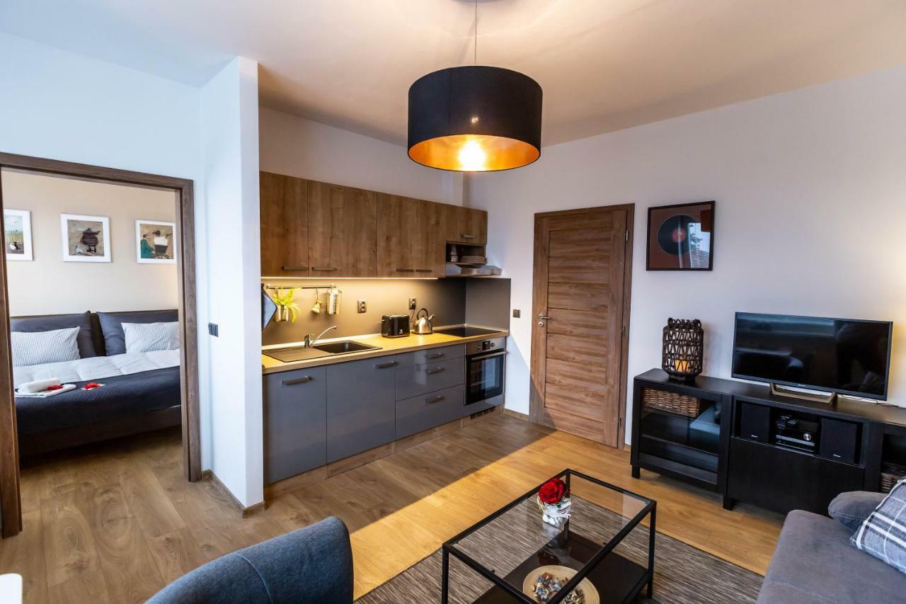 Apartman V Srdci Ceskeho Raje Йичин Экстерьер фото
