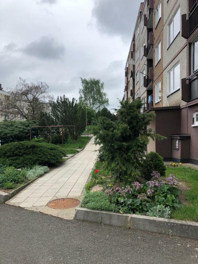 Apartman V Srdci Ceskeho Raje Йичин Экстерьер фото